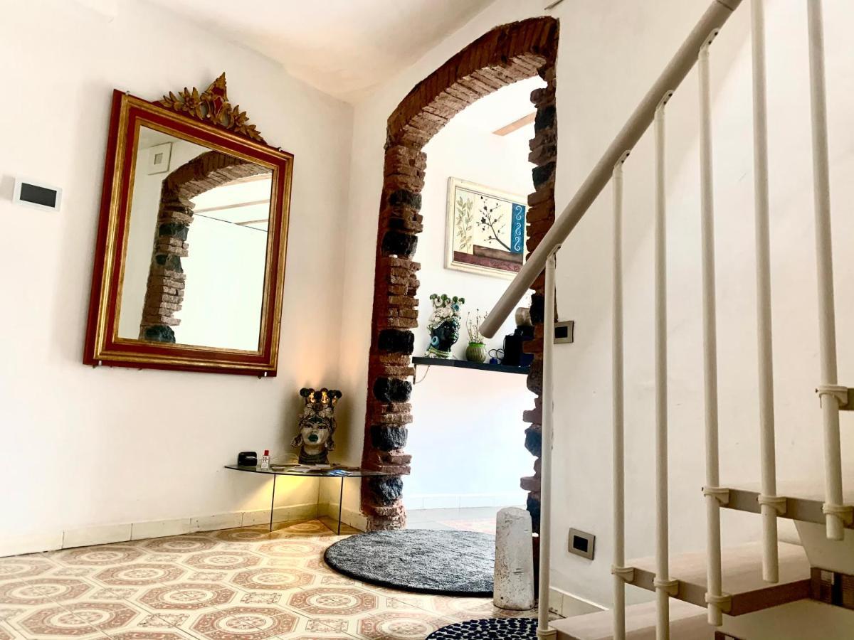 Suite Bellini Apartment Catania Bagian luar foto