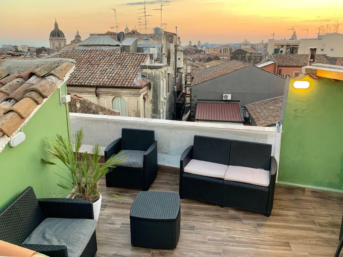 Suite Bellini Apartment Catania Bagian luar foto